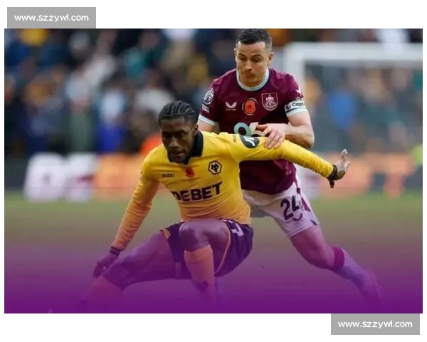 半场战报：弗莱明双响，穆内西补时绝平！狼队 2-2 伯恩利